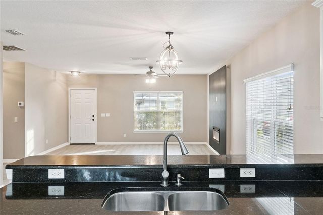 1030 BENDING OAK TRAIL, Winter Garden, FL 34787