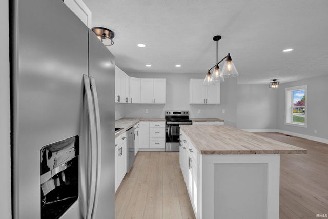 307 Eastwood Drive, Bedford, IN 47421