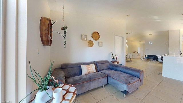 2625 40th AVE SE # 93, Naples, FL 34117