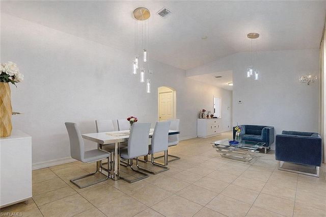 2625 40th AVE SE # 93, Naples, FL 34117