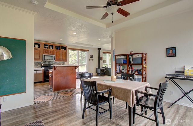 1654 Spencer Road, Salkum, WA 98582