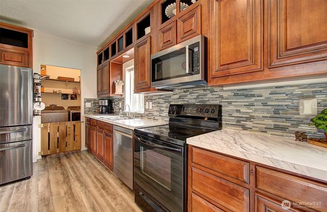 1654 Spencer Road, Salkum, WA 98582