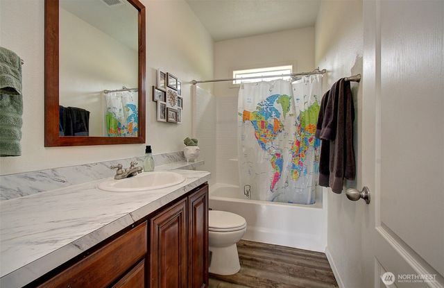 1654 Spencer Road, Salkum, WA 98582