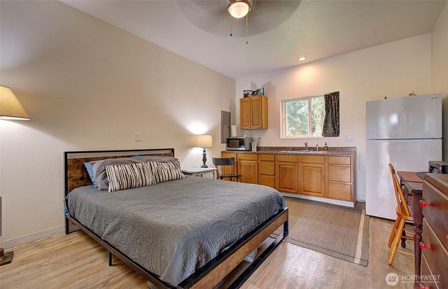 1654 Spencer Road, Salkum, WA 98582