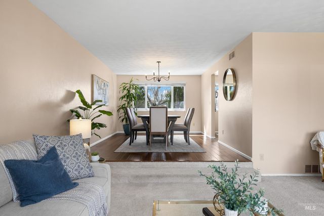 7995 W Galena Dr, Boise, ID 83709