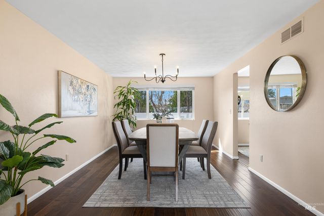 7995 W Galena Dr, Boise, ID 83709