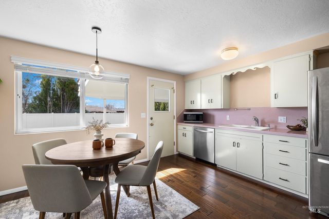 7995 W Galena Dr, Boise, ID 83709