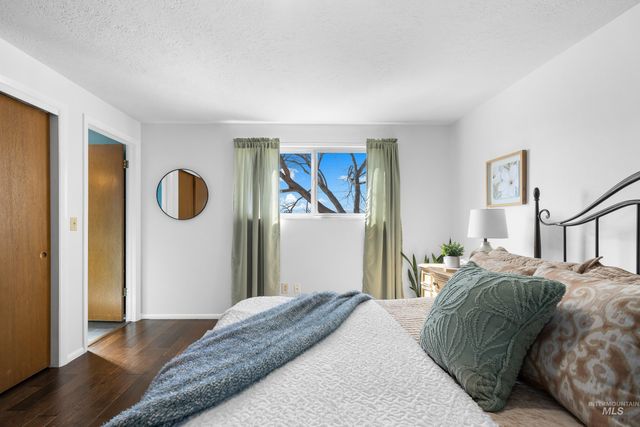 7995 W Galena Dr, Boise, ID 83709