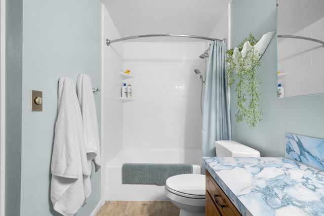 7995 W Galena Dr, Boise, ID 83709