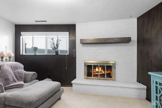 7995 W Galena Dr, Boise, ID 83709