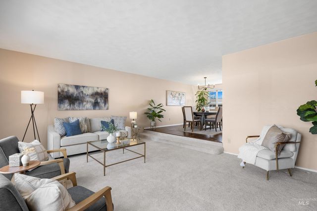 7995 W Galena Dr, Boise, ID 83709