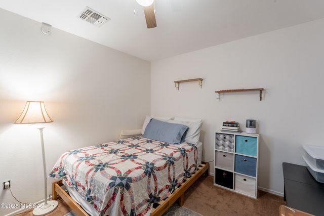 650 W Calle Franja Verde, Sahuarita, AZ 85629