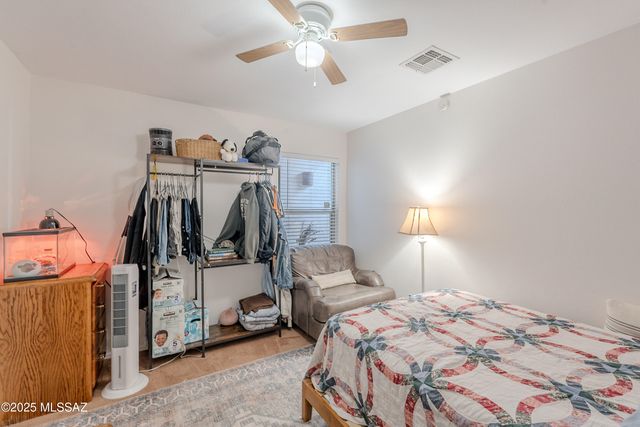 650 W Calle Franja Verde, Sahuarita, AZ 85629