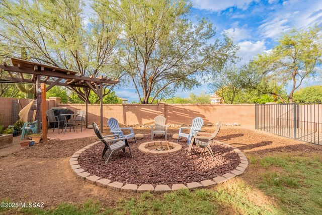 650 W Calle Franja Verde, Sahuarita, AZ 85629