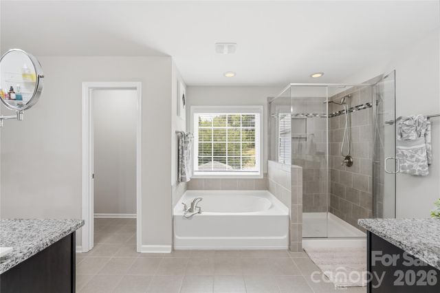 3017 Spinner Court, Denver, NC 28037