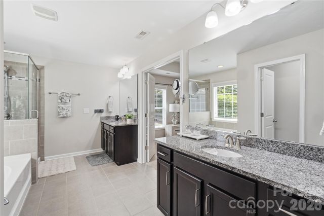 3017 Spinner Court, Denver, NC 28037