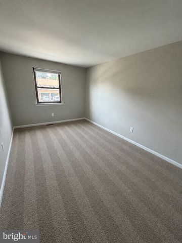 70 ORCHARD CT, Royersford, PA 19468