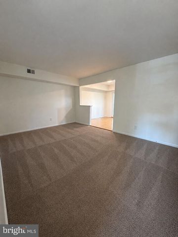 70 ORCHARD CT, Royersford, PA 19468