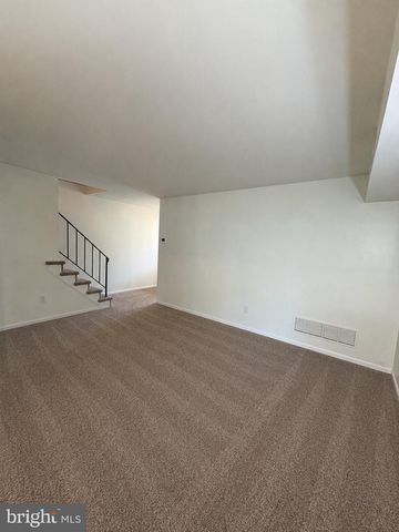 70 ORCHARD CT, Royersford, PA 19468