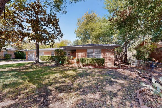 6905 Norma Street, Fort Worth, TX 76112