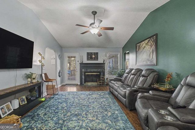 16 Ranger Road SE, Cartersville, GA 30121