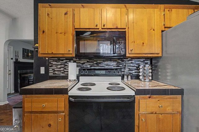 16 Ranger Road SE, Cartersville, GA 30121