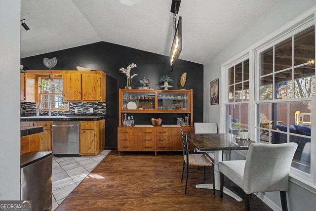 16 Ranger Road SE, Cartersville, GA 30121