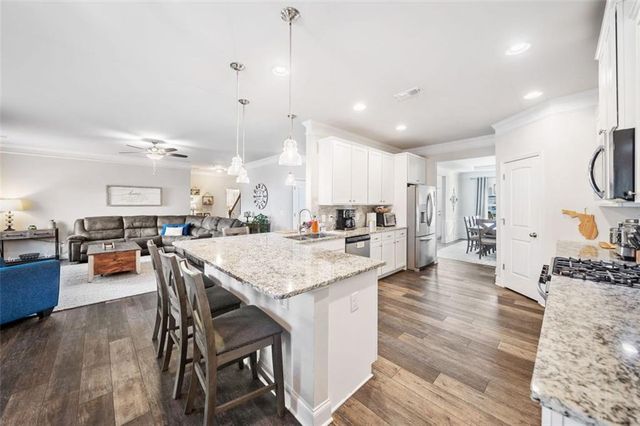 10 Catalpa SE Court, Cartersville, GA 30120