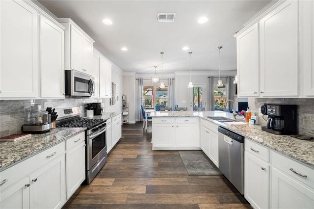 10 Catalpa SE Court, Cartersville, GA 30120