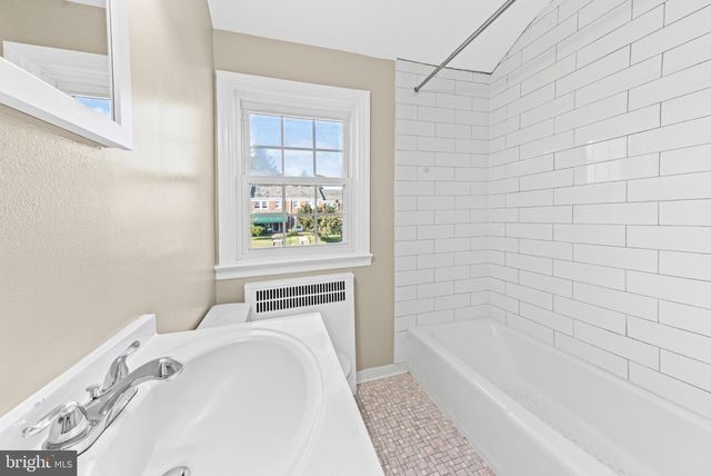 205 RIDGE AVE, Towson, MD 21286