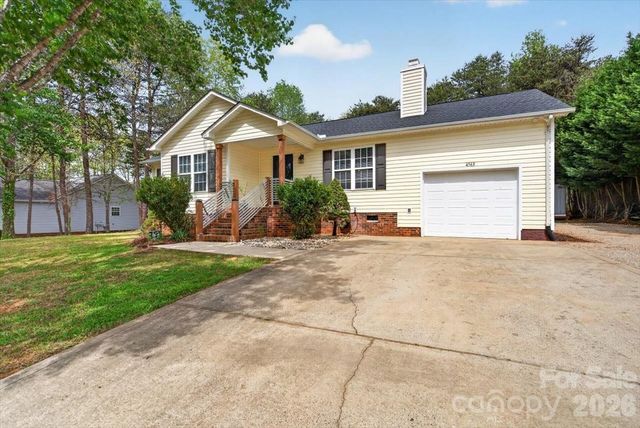4563 Brave Avenue, Maiden, NC 28650
