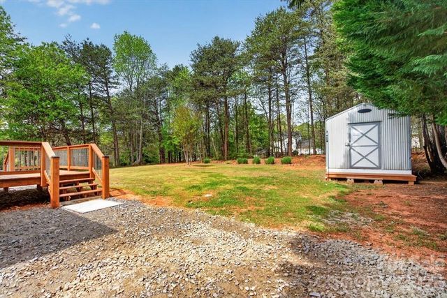4563 Brave Avenue, Maiden, NC 28650