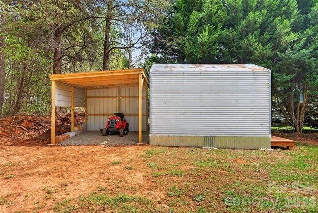 4563 Brave Avenue, Maiden, NC 28650