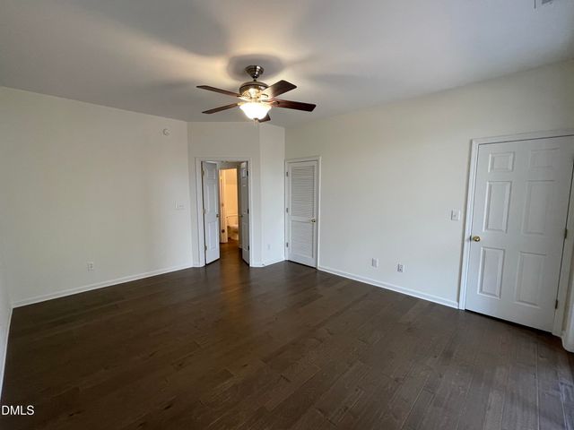 4905 Wyatt Brook Way, Raleigh, NC 27609