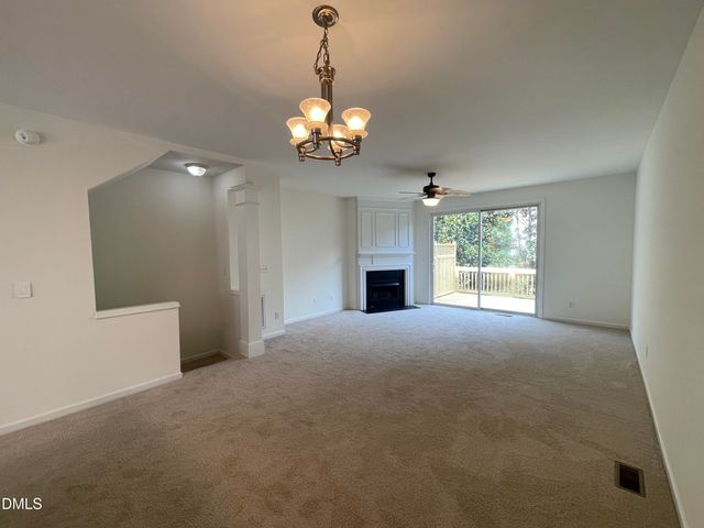 4905 Wyatt Brook Way, Raleigh, NC 27609