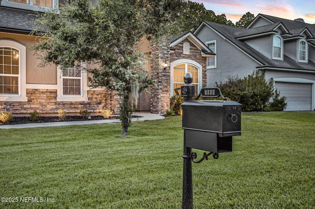 4222 EAGLE LANDING Parkway, Orange Park, FL 32065