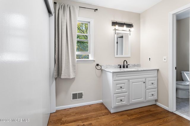 12 Fox Hill Drive, Howell, NJ 07731