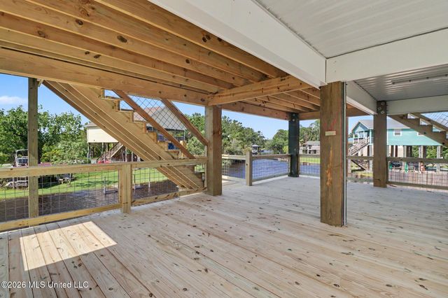 5011 Tennessee Street, Bay Saint Louis, MS 39520