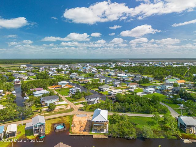 5011 Tennessee Street, Bay Saint Louis, MS 39520