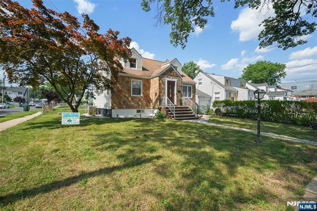 501 2nd Avenue, Roselle, NJ 07203