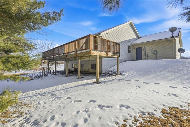 1320 216th Avenue, New Richmond, WI 54017