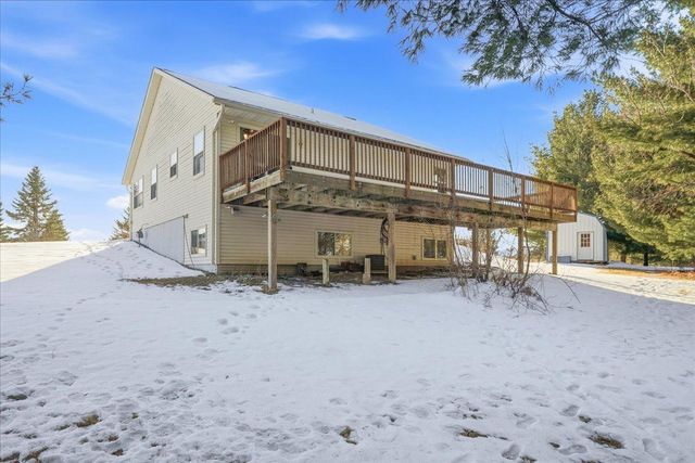 1320 216th Avenue, New Richmond, WI 54017