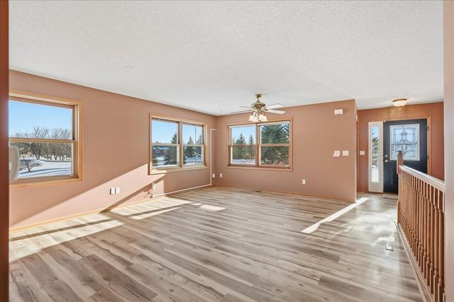 1320 216th Avenue, New Richmond, WI 54017