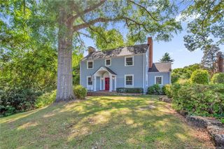 220 Bradford Avenue, Fayetteville, NC 28301