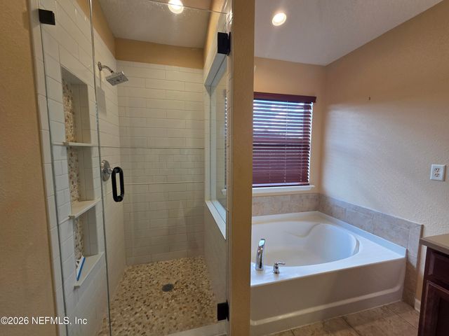 1912 COVEMONT Court, Middleburg, FL 32068