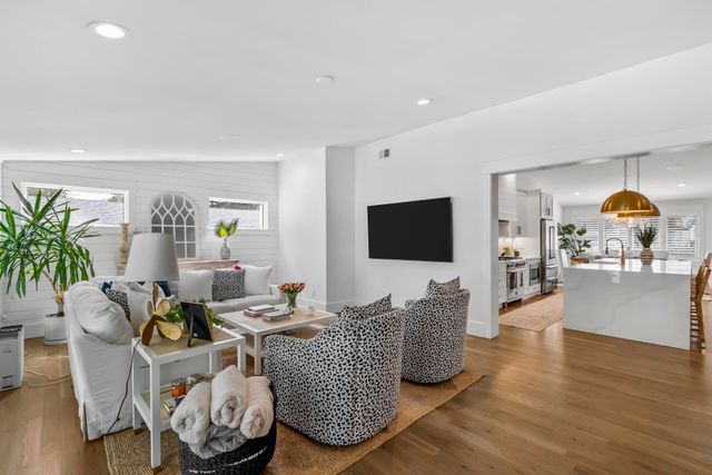 710 Simmons Street, Mount Pleasant, SC 29464