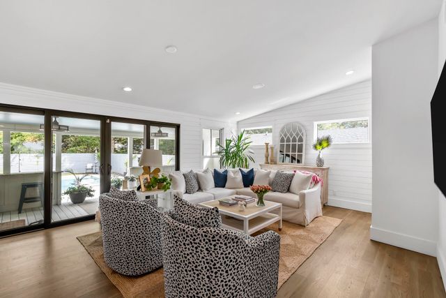 710 Simmons Street, Mount Pleasant, SC 29464