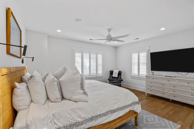 710 Simmons Street, Mount Pleasant, SC 29464