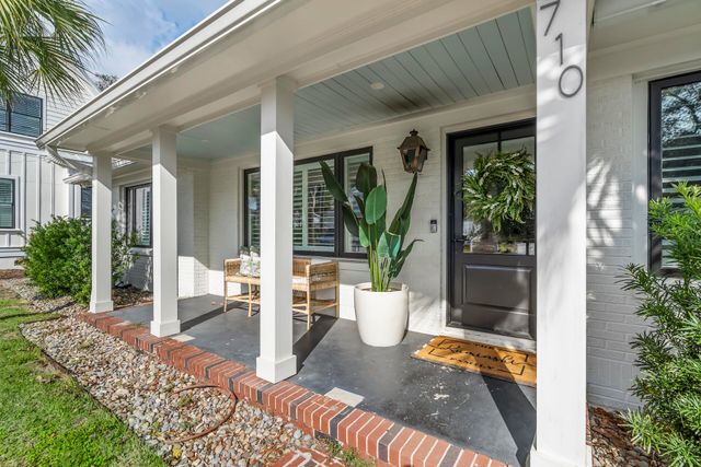 710 Simmons Street, Mount Pleasant, SC 29464