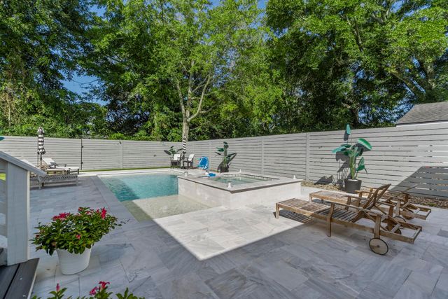 710 Simmons Street, Mount Pleasant, SC 29464